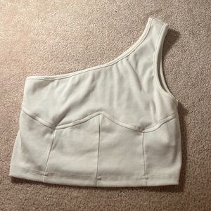 One shoulder crop top